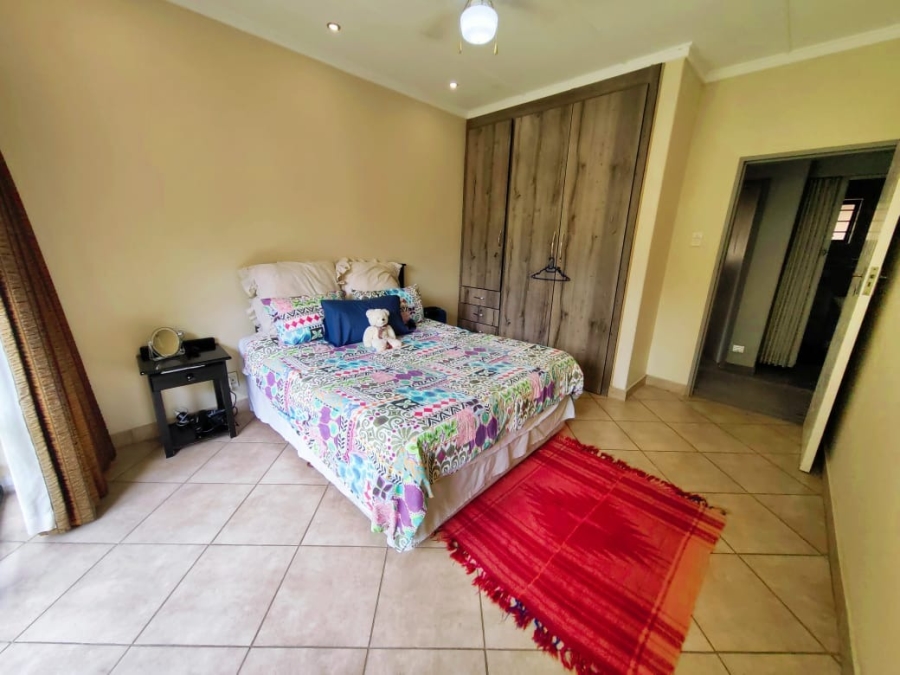 4 Bedroom Property for Sale in Grimbeeck Park North West